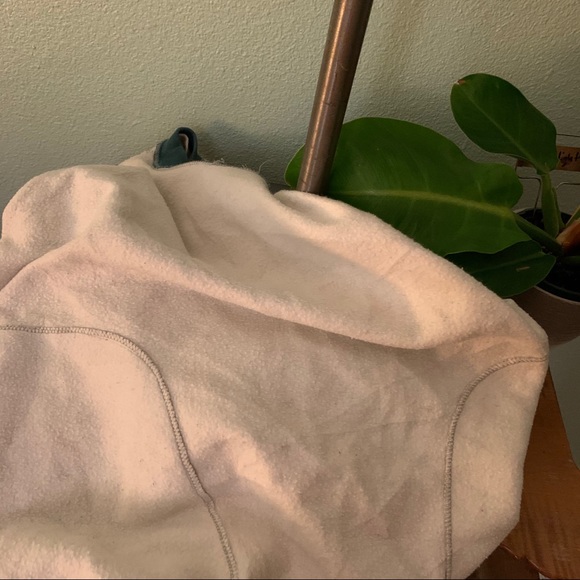 🐺 Art Unlimited Wolf Sweatshirt 🐺 - Picture 9 of 9